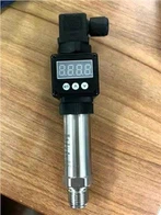 액체 레벨 저압 변환기